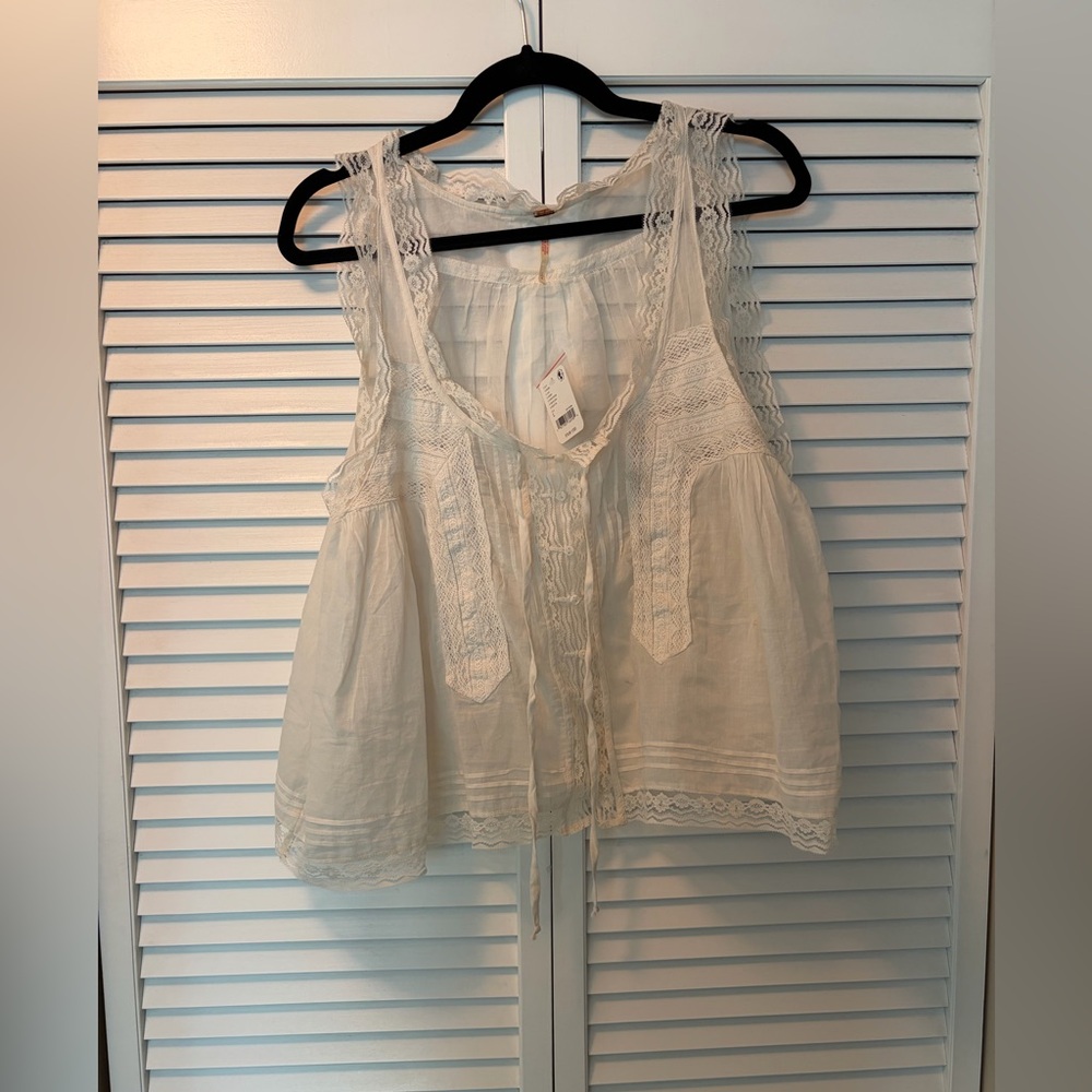 Free People Cream Lace Sleeveless Blouse